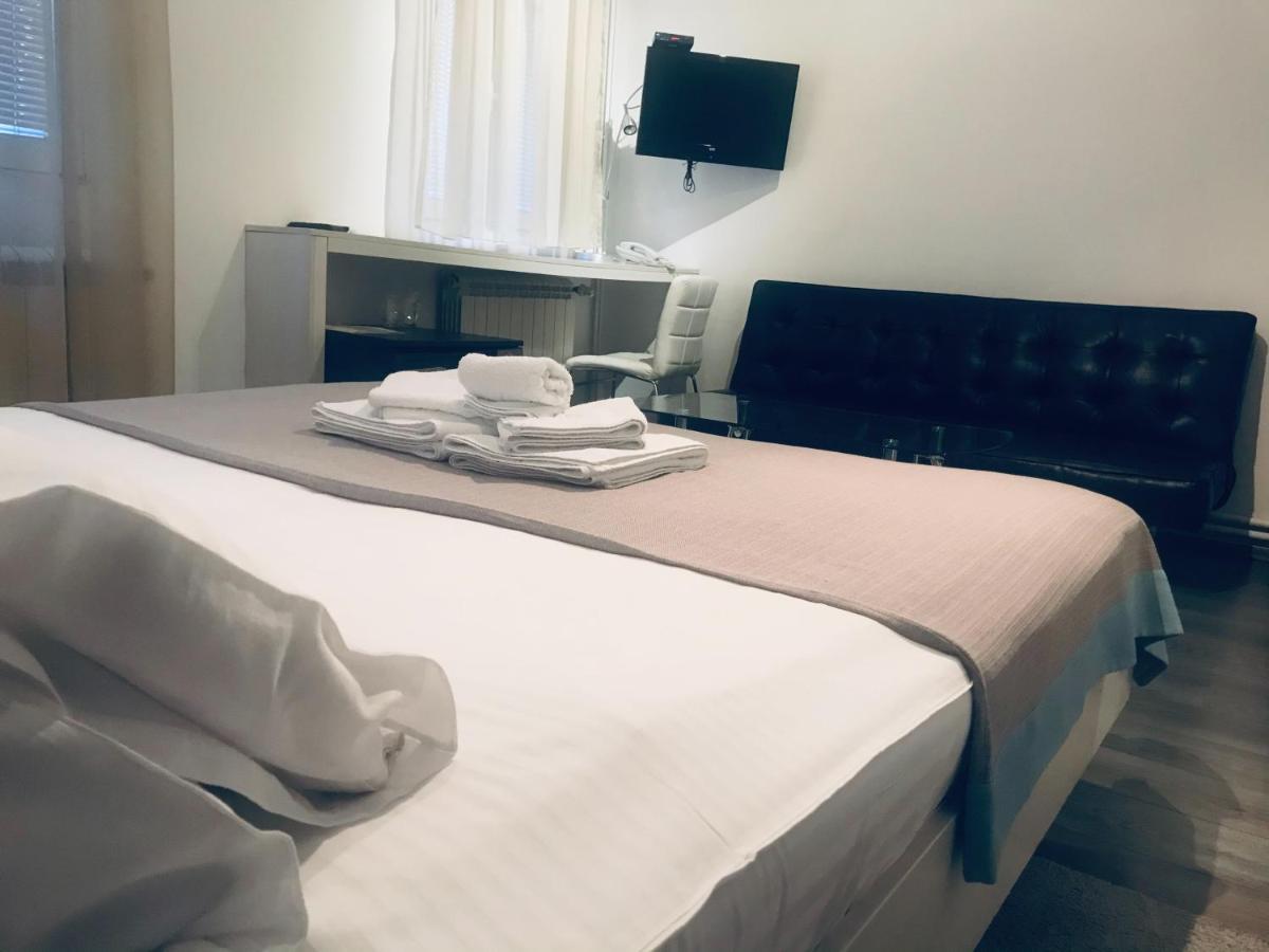 Garni Hotel King Kragujevac Dış mekan fotoğraf
