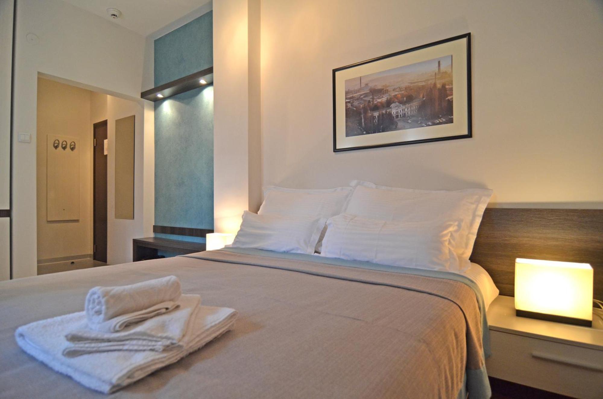 Garni Hotel King Kragujevac Dış mekan fotoğraf